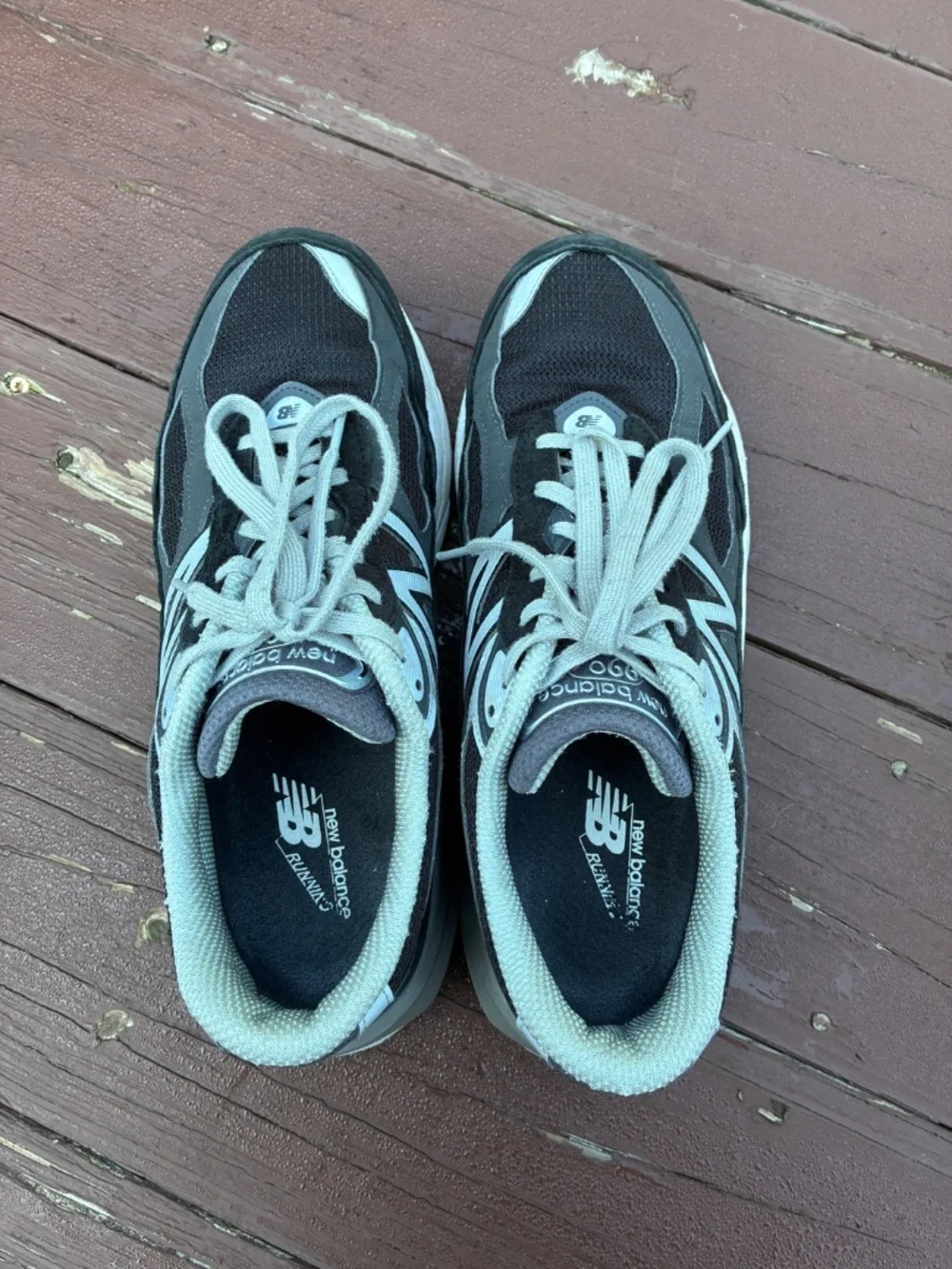 New Balance 990v6 black and grey — size 10 Wide (4E)